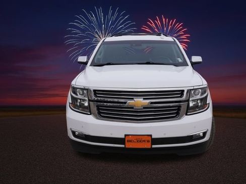 Used 2020 Chevrolet Suburban Premier w/ Max Trailering Package AWD/4WD image 12