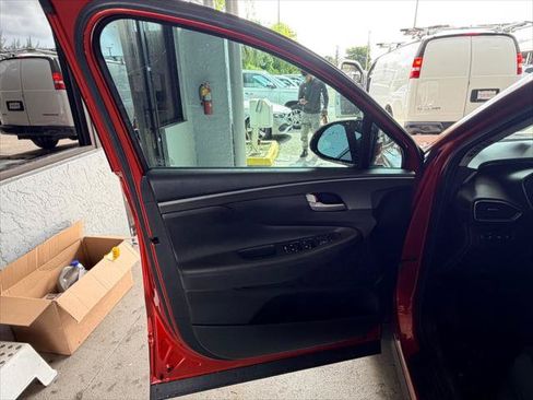 Used 2020 Hyundai Santa Fe SEL FWD image 24
