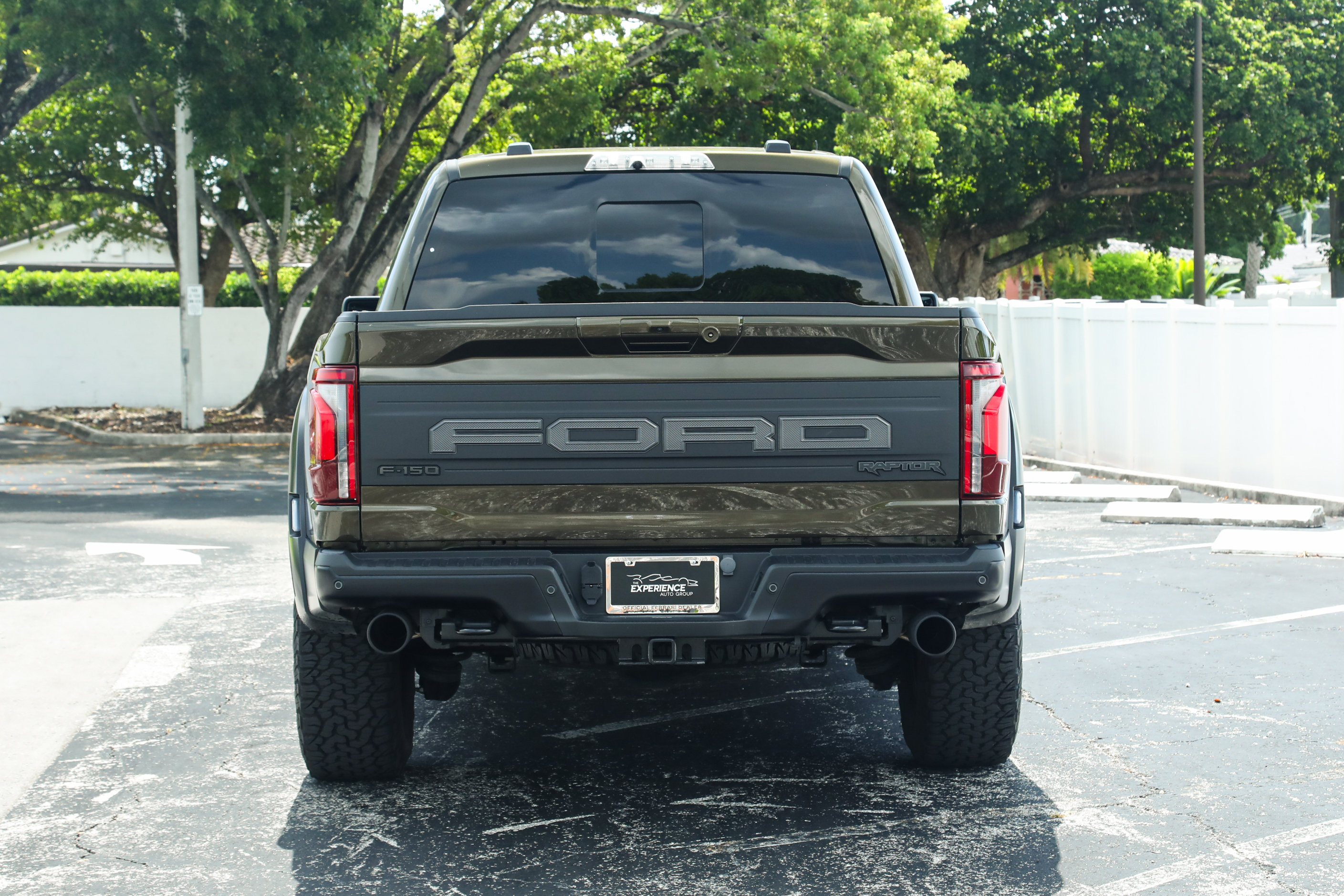Used 2025 Ford F150 Raptor AWD/4WD image 4