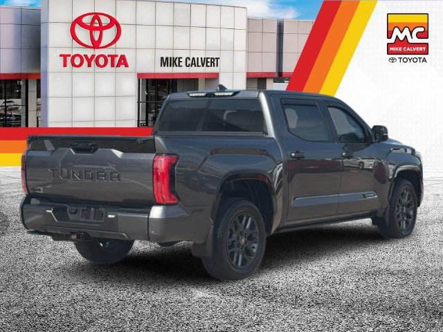 Used 2025 Toyota Tundra Platinum AWD/4WD image 5