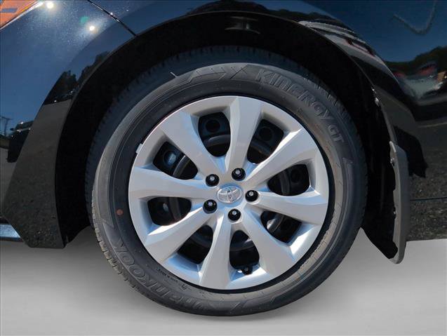 New 2027 Toyota Corolla LE FWD image 10