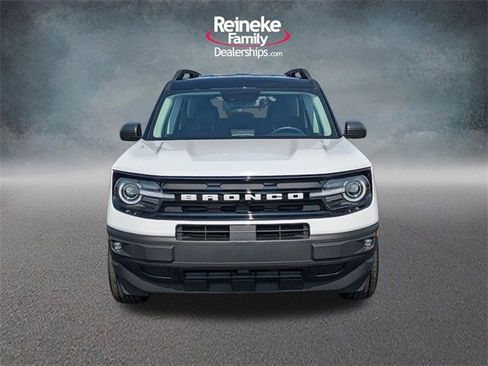 Certified 2023 Ford Bronco Sport Outer Banks w/ Tech Package image 2