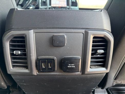 Used 2018 Ford F150 XLT w/ Equipment Group 302A Luxury AWD/4WD image 23