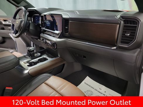 Used 2023 Chevrolet Silverado 1500 High Country w/ High Country Premium Package image 26