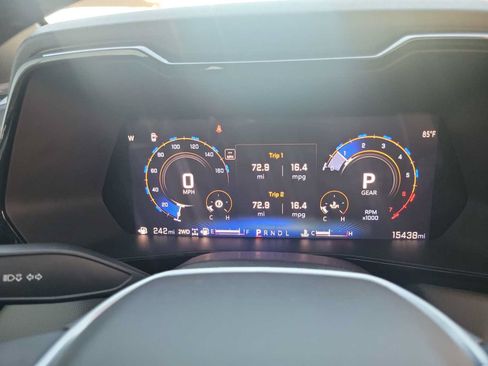 Used 2025 Chevrolet Colorado ZR2 w/ Midnight Edition AWD/4WD image 22