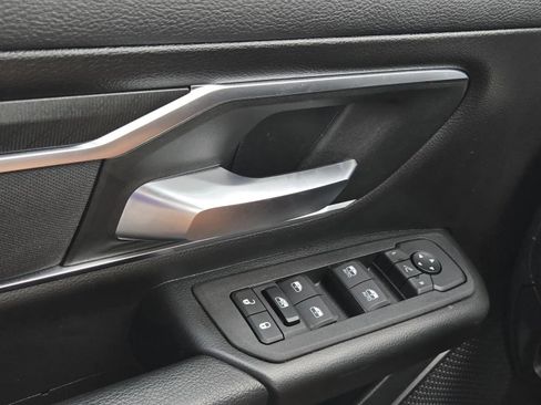 Used 2025 RAM 1500 Big Horn image 24