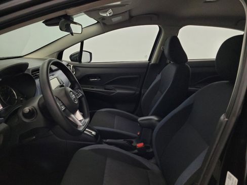 Used 2023 Nissan Versa SV FWD image 16