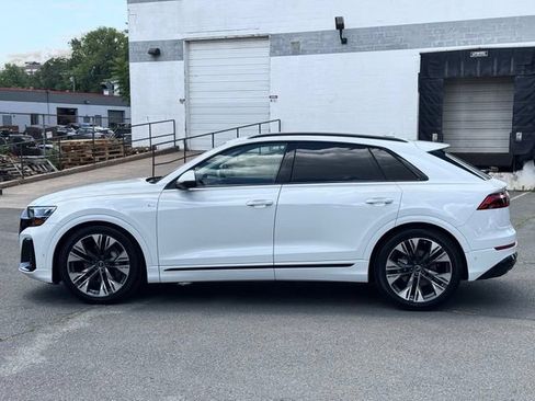 New 2026 Audi Q8 Premium Plus AWD/4WD image 5