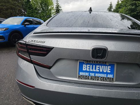 Used 2019 Honda Accord Sport image 14