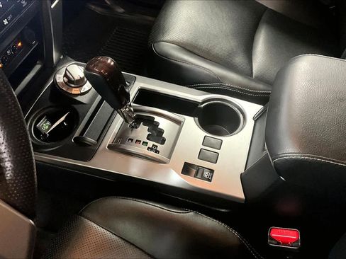 Used 2024 Toyota 4Runner Limited image 16