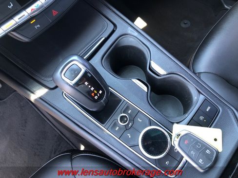 Used 2019 Cadillac XT4 Sport image 13