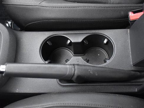 Used 2012 Volkswagen Jetta SE image 22