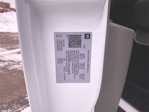 Used 2023 GMC Savana 2500 LS w/ Driver Convenience Package image 30