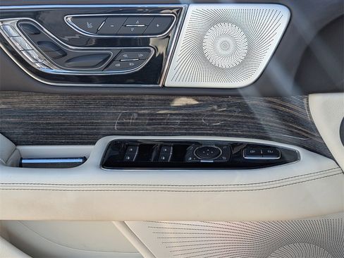 Used 2020 Lincoln Navigator Black Label image 28