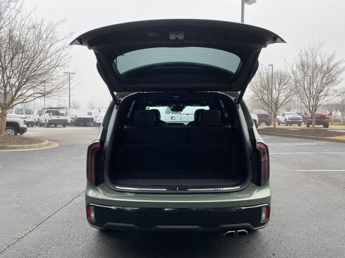 Used 2024 Kia Telluride SX Prestige X-Pro image 11
