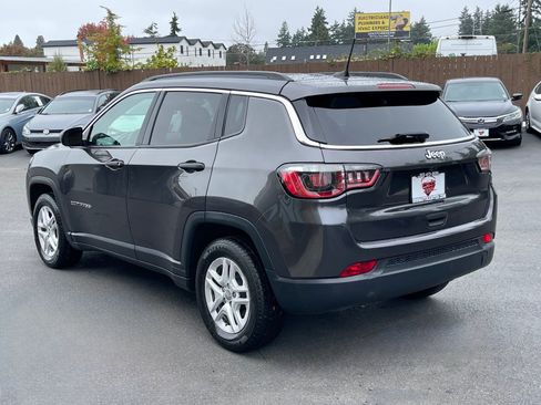 Used 2019 Jeep Compass Sport FWD image 5
