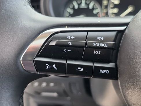 Certified 2025 MAZDA CX-30 AWD 2.5 S w/ Premium Package image 22