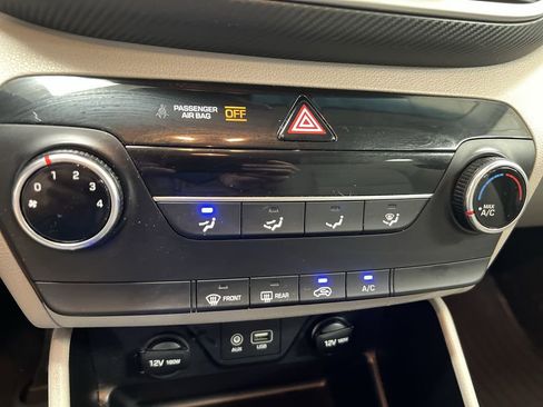 Used 2019 Hyundai Tucson SE image 15