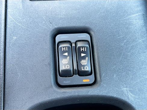 Used 2023 Toyota GR86 Premium w/ ALL Weather Mat Package (TMS) RWD image 19