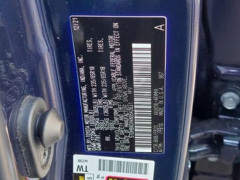 Used 2022 Toyota Highlander XLE image 39