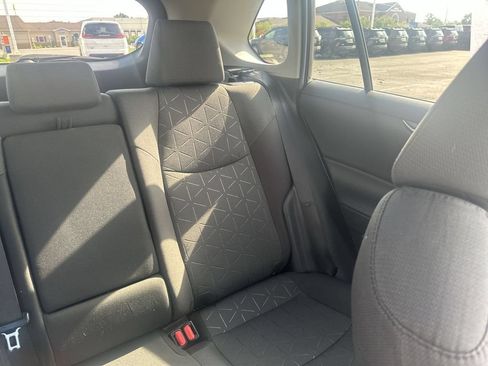 Used 2021 Toyota RAV4 XLE w/ Convenience Package AWD/4WD image 14