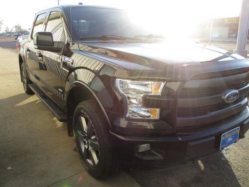 Used 2016 Ford F150 Lariat image 4