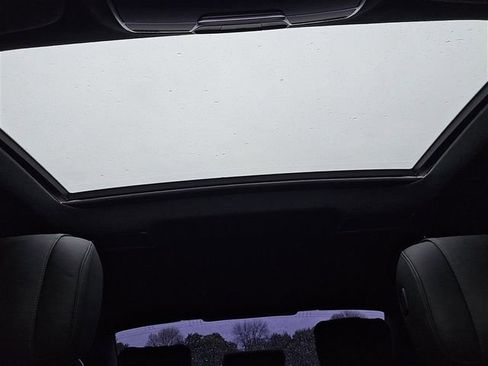 Used 2018 Mercedes-Benz S 560 Sedan image 17