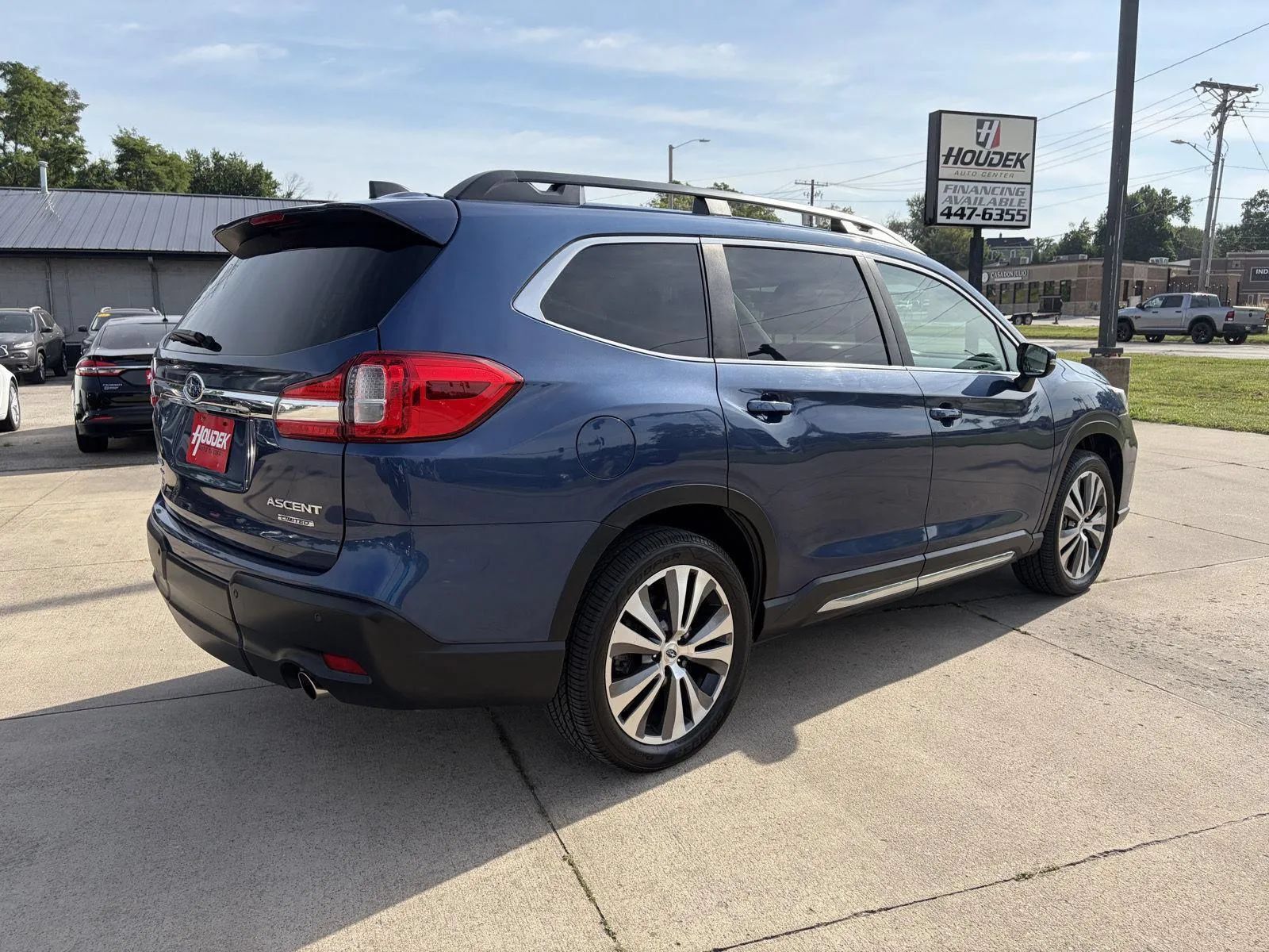 Used 2021 Subaru Ascent Limited AWD/4WD image 8