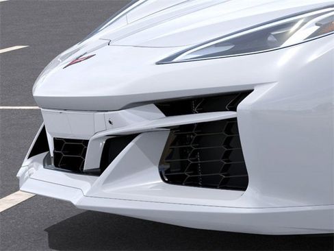 New 2025 Chevrolet Corvette E-Ray w/ ZER Performance Package image 13