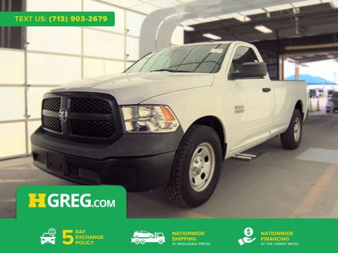 Used 2018 RAM 1500 Express RWD image 1