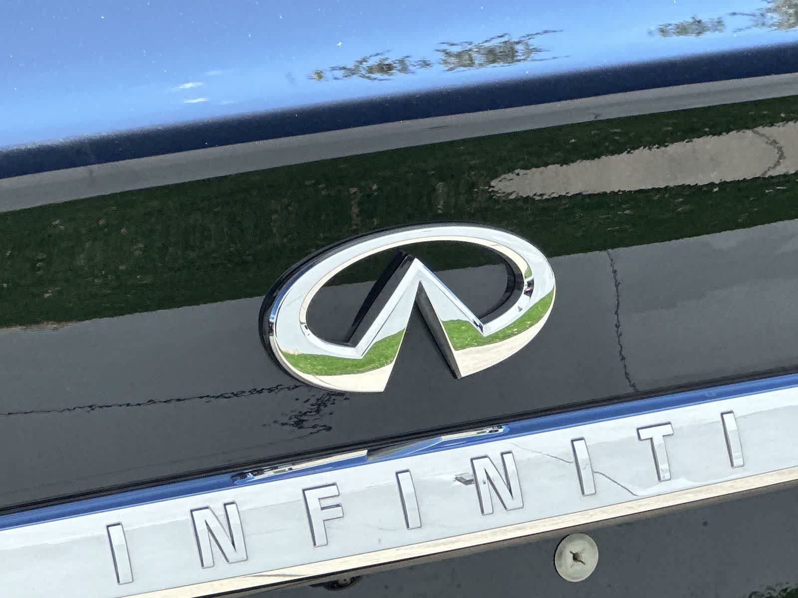 Used 2024 INFINITI Q50 Luxe w/ Cargo Package RWD image 15