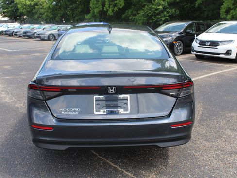 New 2025 Honda Accord LX image 4