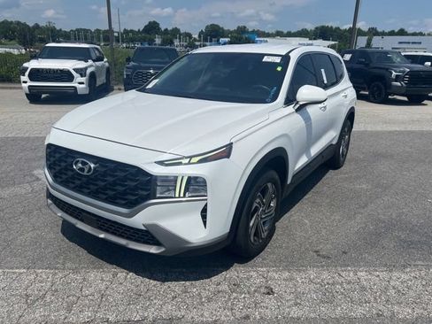 Used 2021 Hyundai Santa Fe SE w/ Cargo Package FWD image 6