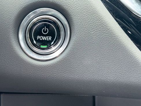 Used 2025 Cadillac Lyriq Sport AWD/4WD image 22