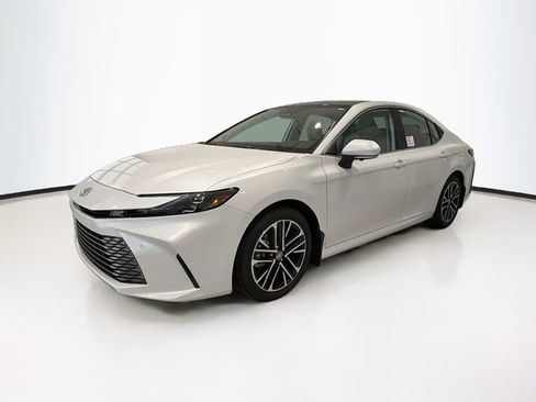 New 2026 Toyota Camry XLE w/ Premium Plus Package FWD image 3