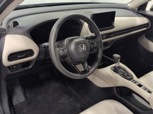 Used 2024 Honda HR-V LX image 10