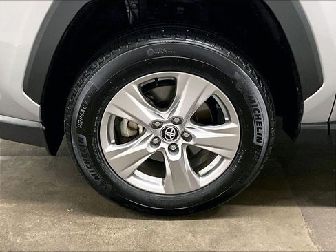 Certified 2025 Toyota RAV4 XLE AWD/4WD image 7