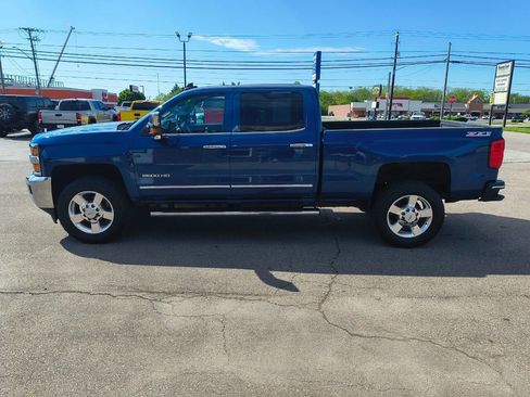 Used 2016 Chevrolet Silverado 2500 LTZ w/ LTZ Plus Package AWD/4WD image 15