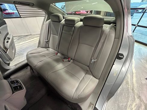 Used 2014 Acura RLX w/ Technology Package FWD image 6