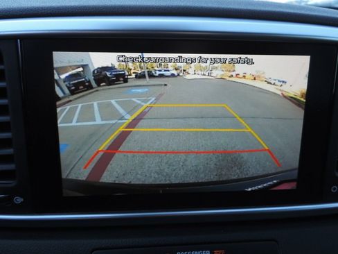 Used 2022 Kia Sportage Nightfall Edition image 30