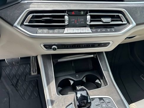 Used 2022 BMW X5 xDrive45e w/ M Sport Package AWD/4WD image 23