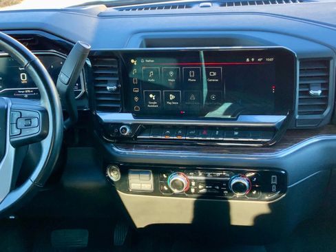 Used 2023 GMC Sierra 1500 Elevation image 42