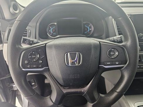 Used 2020 Honda Pilot EX image 10