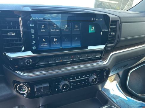 Used 2024 Chevrolet Silverado 1500 LT Trail Boss w/ Protection Package AWD/4WD image 16