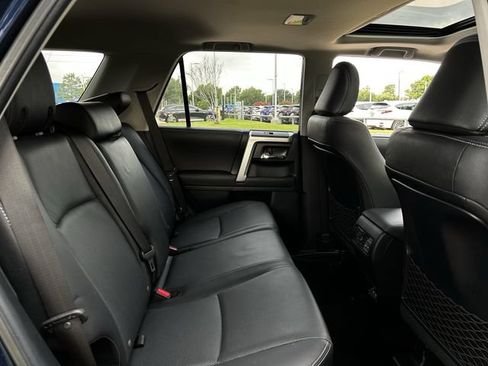 Used 2024 Toyota 4Runner Limited AWD/4WD image 31