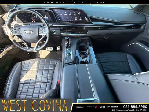 Used 2023 Cadillac Escalade V AWD/4WD image 28