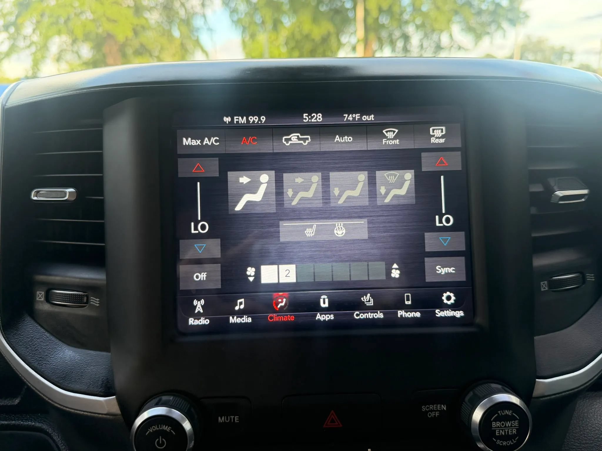 Used 2020 RAM 1500 Big Horn RWD image 36