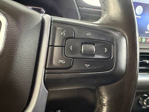 Used 2021 GMC Yukon SLT w/ SLT Luxury Plus Package AWD/4WD image 16