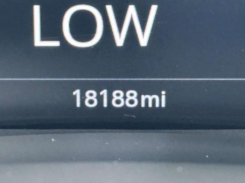 Used 2024 Cadillac CT4 Premium Luxury image 13