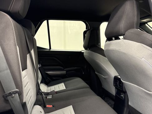 Used 2025 Toyota 4Runner TRD Off-Road image 29